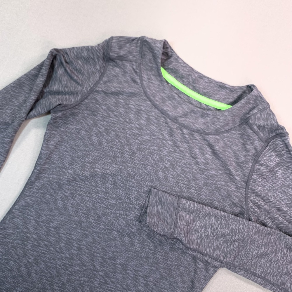 Cuddl Duds Flex Fit Shirt Women SM Gray Long SLV Thumbholes Top Athletic Stretch